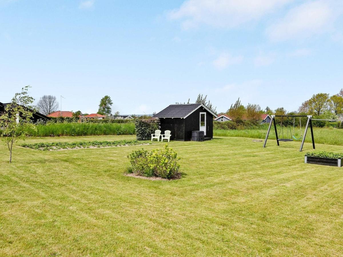 7 Person Holiday Home In Nordborg Extérieur photo