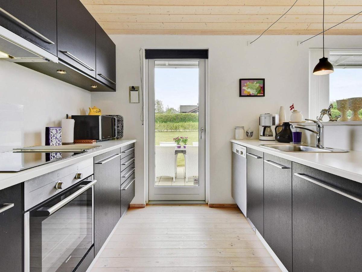 7 Person Holiday Home In Nordborg Extérieur photo